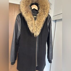 Size Large Black warm winter coat with fur hood double layer SICILY, brown fur L